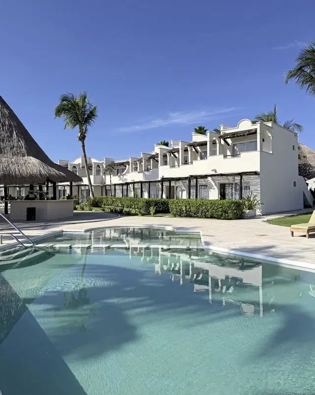 VR Club Tulum Riviera OUTDOOR_POOL