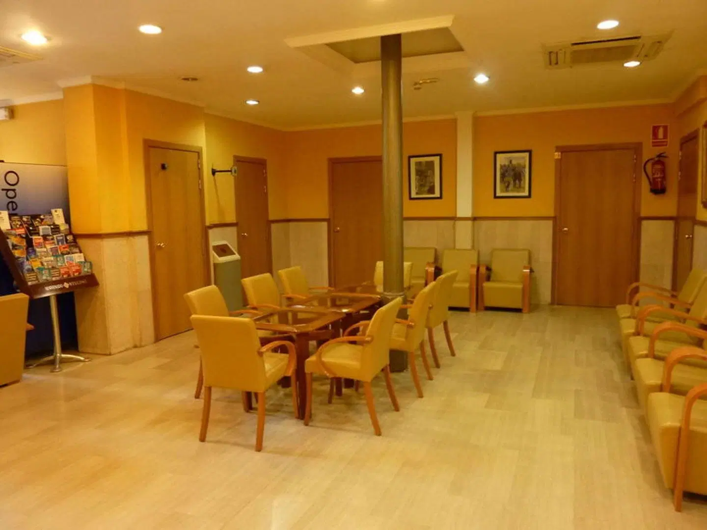 Roma Reial Restaurant