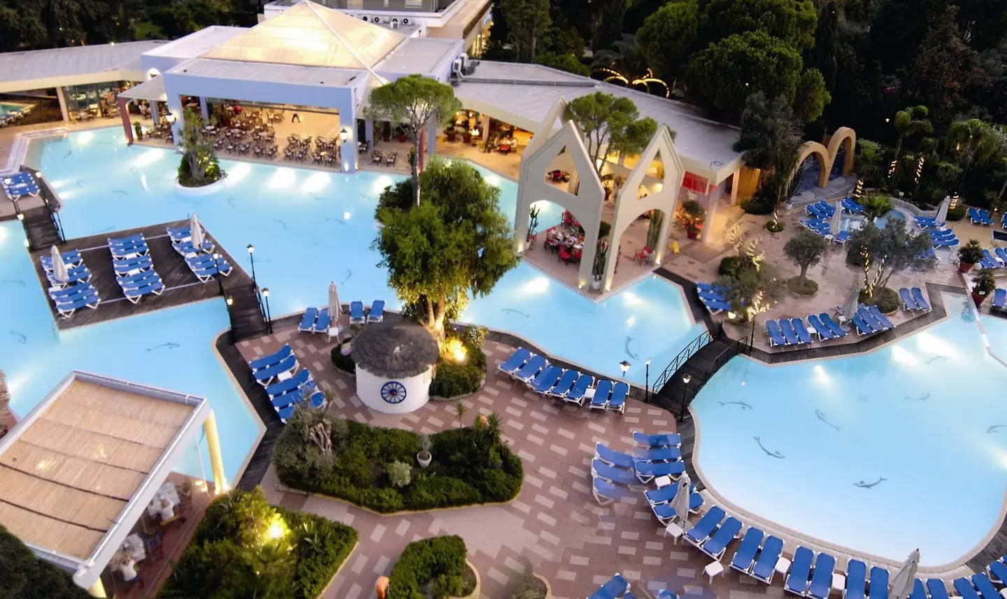 Dionysos Hotel OUTDOOR_POOL