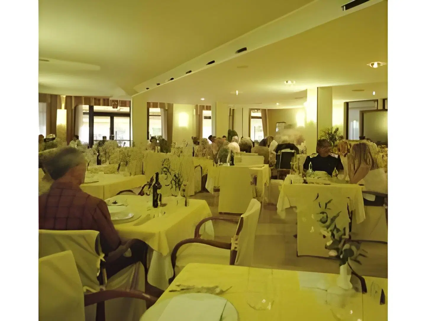 Du Lac et Bellevue LOUNGE_LOBBY