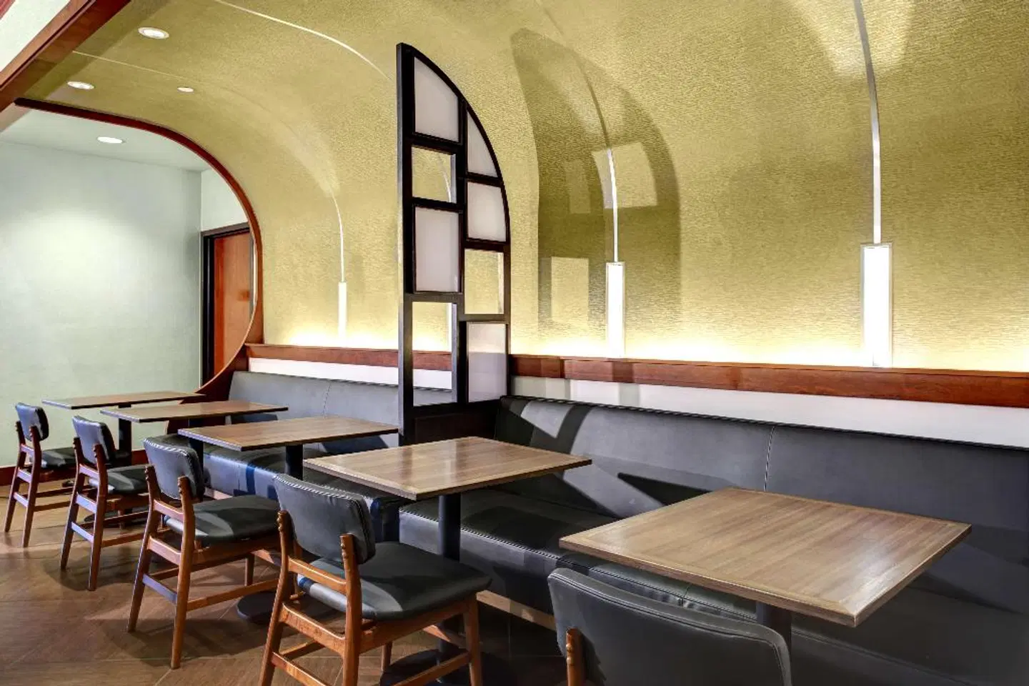 Hyatt Place Tampa Busch Gardens Hallenbad