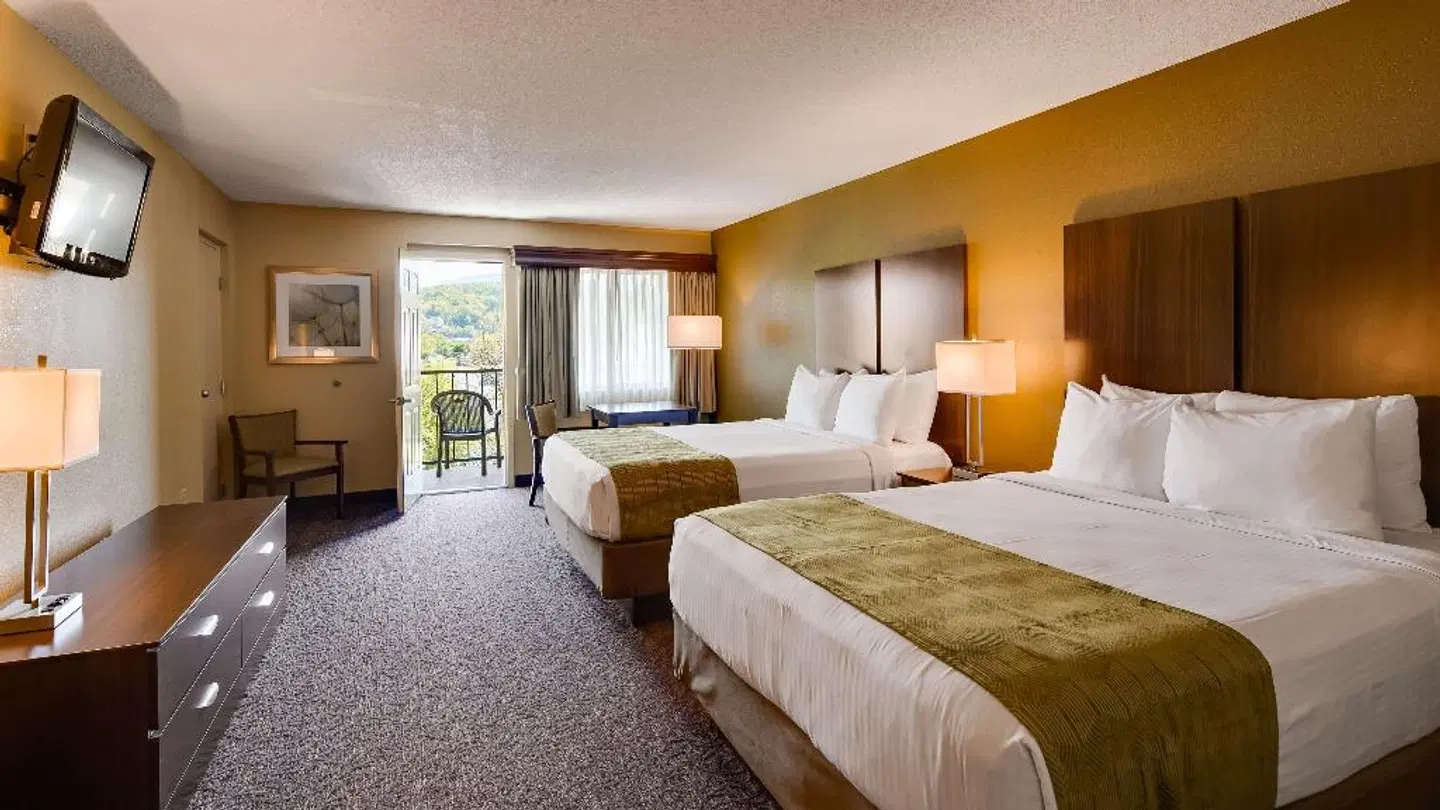 Best Western Plaza Inn ROOM_EXAMPLE