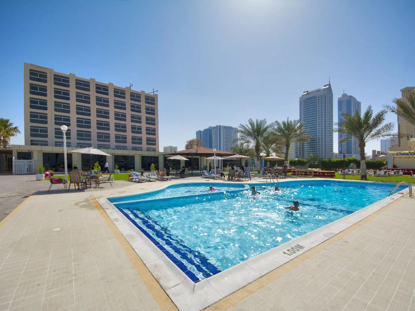 Ajman Beach Hotel OUTDOOR_POOL