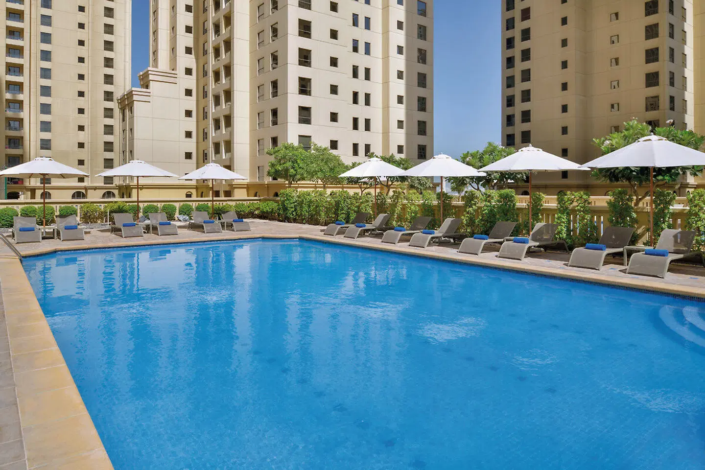 Sheraton The Walk, Dubai OUTDOOR_POOL