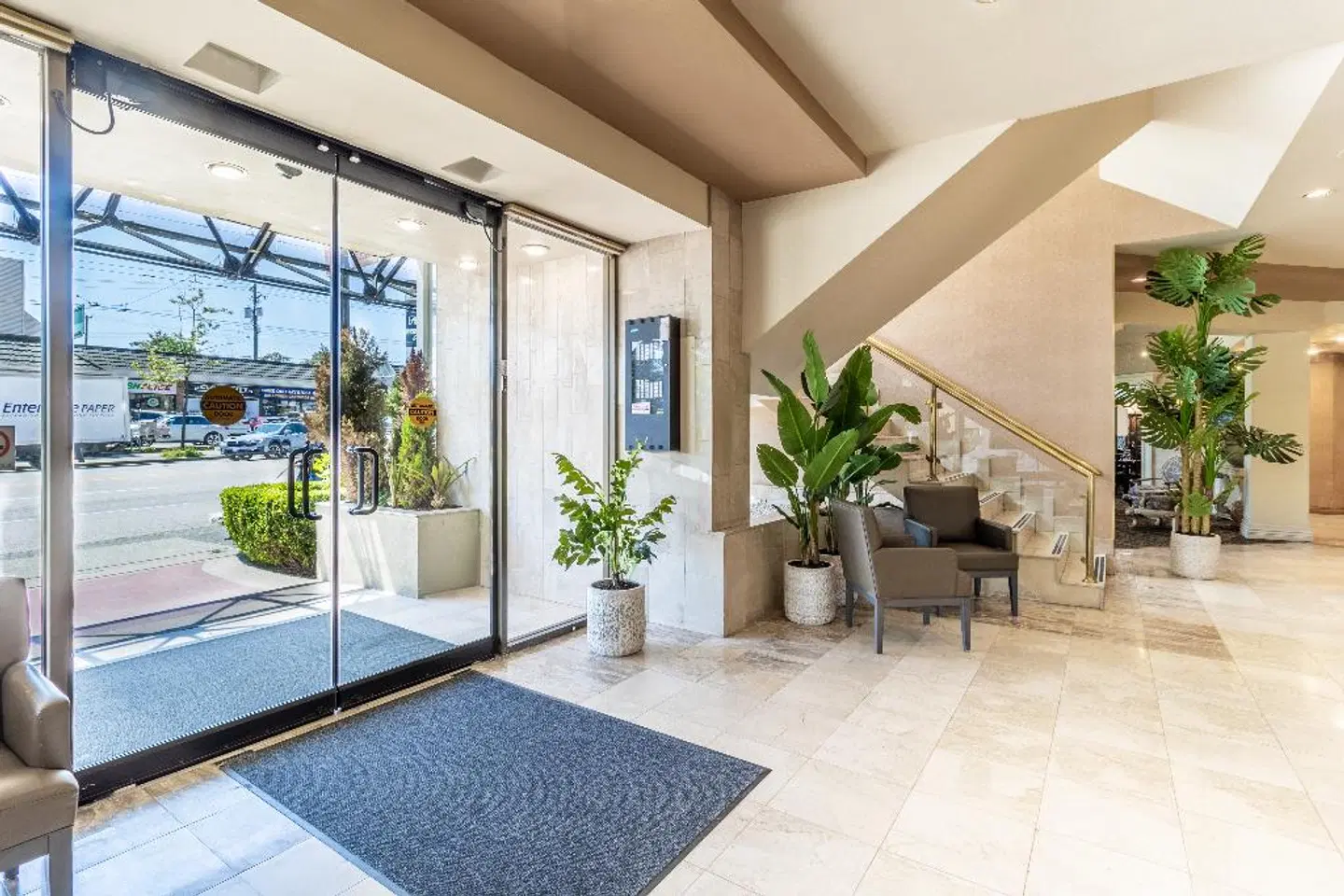 Atrium Inn Vancouver LOUNGE_LOBBY