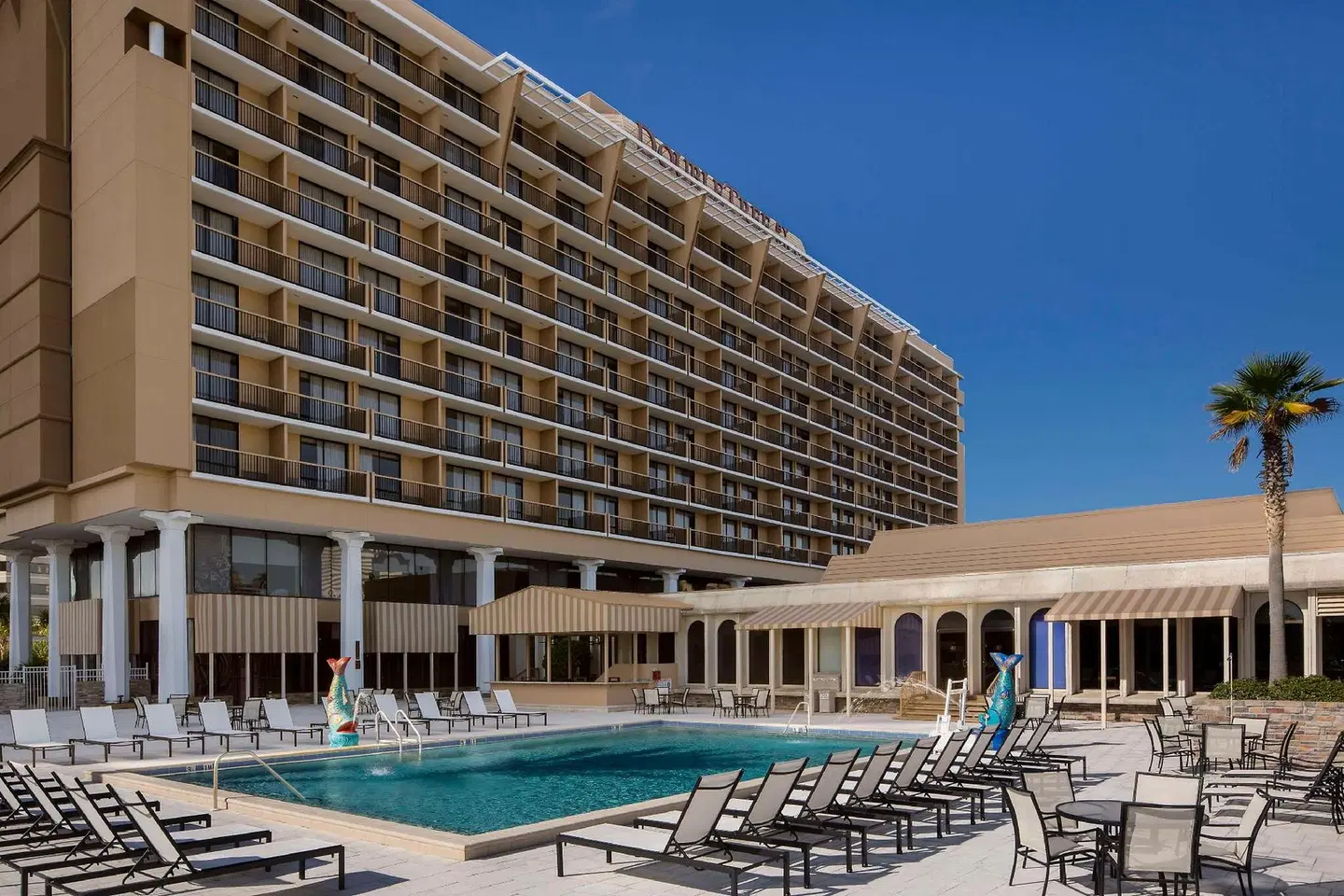 DoubleTree by Hilton Hotel Jacksonville Riverfront OUTDOOR_POOL