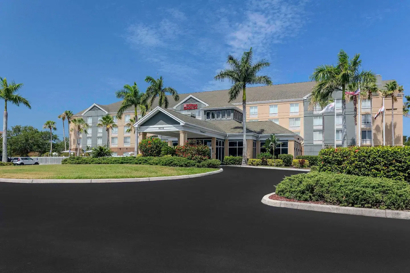 Hilton Garden Inn Sarasota-Bradenton Airport EXTERIOR