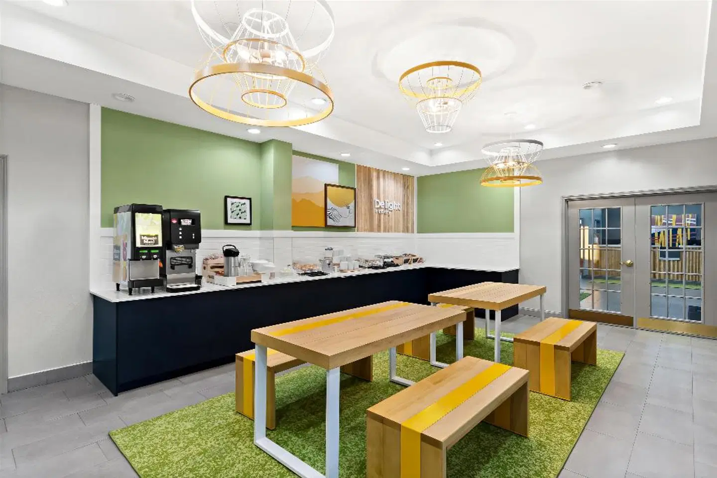 Spark by Hilton Panama City Beach Bar