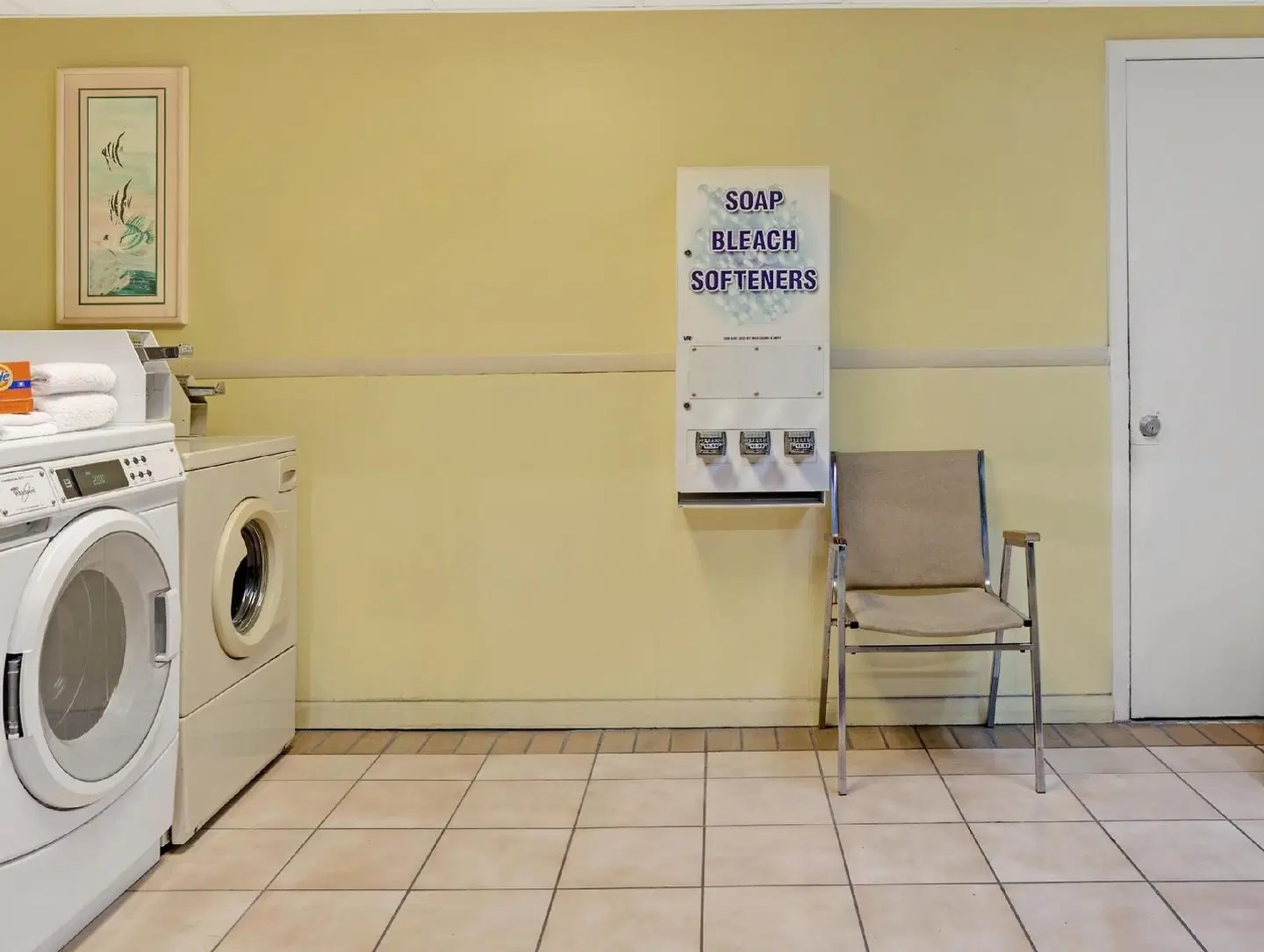 Super 8 Jacksonville South Badezimmer