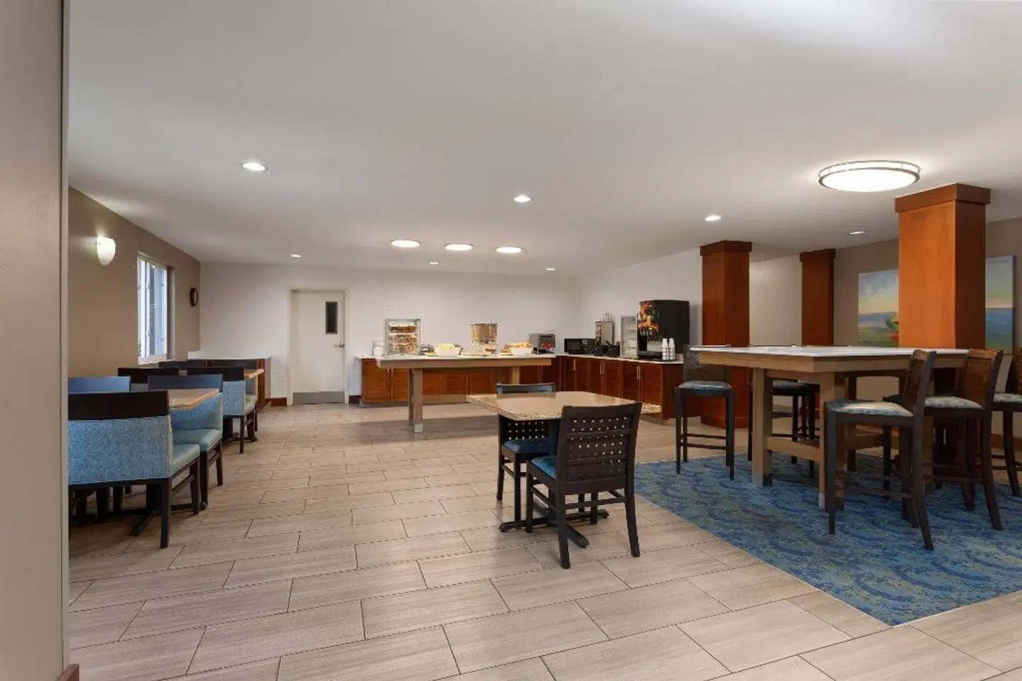 Hawthorn Suites by Wyndham Naples Bar