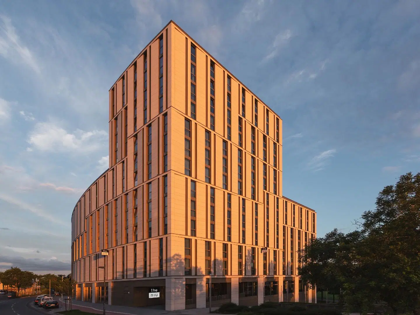 the niu Tab EXTERIOR