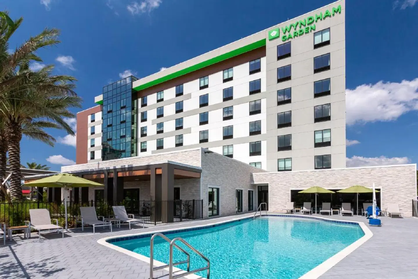 Wyndham Garden Orlando Universal / I Drive EXTERIOR