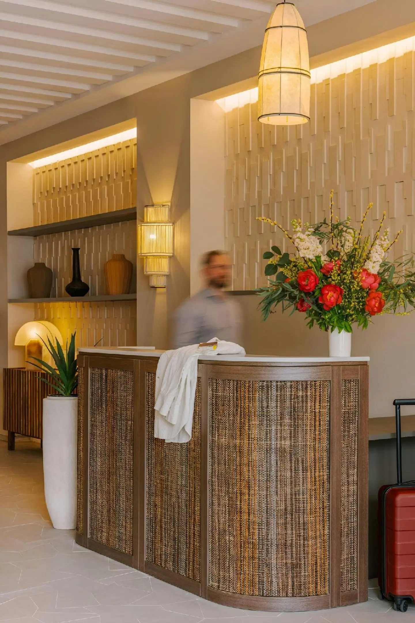 Yelo Lumiere Powered By Sonder LOUNGE_LOBBY