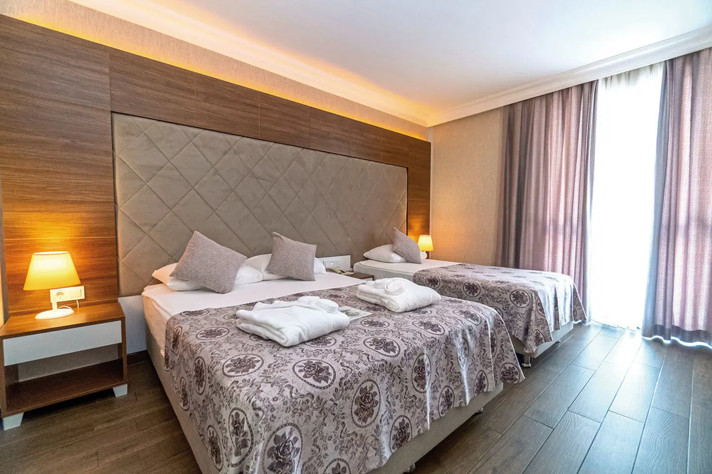 Grand Seker ROOM_EXAMPLE