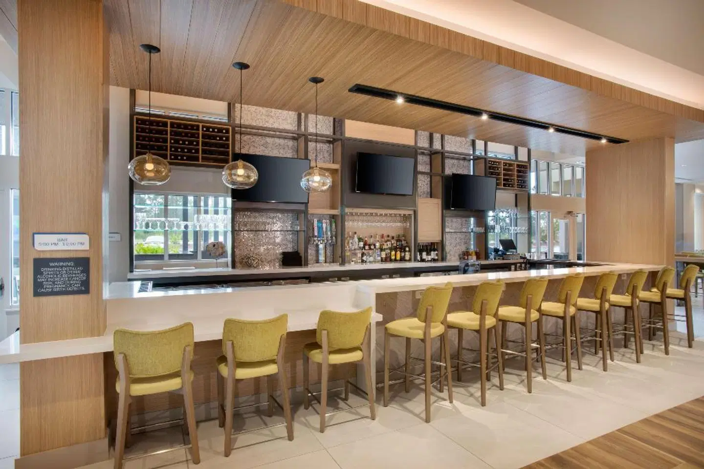 Hilton Garden Inn Panama City Airport Bar