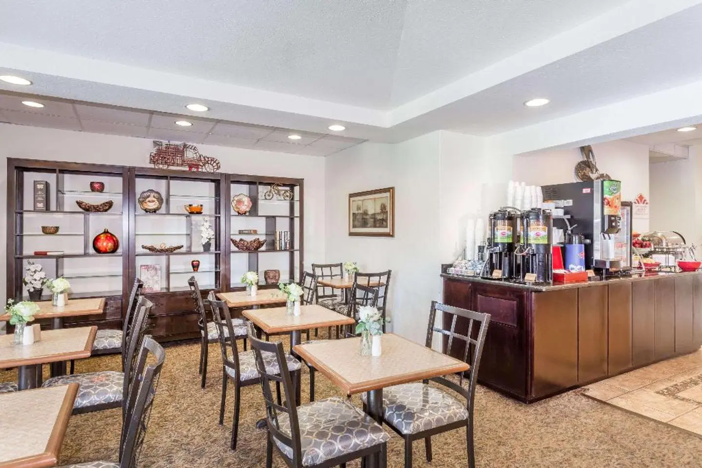 Hawthorn Suites by Wyndham Panama City Beach FL Bar