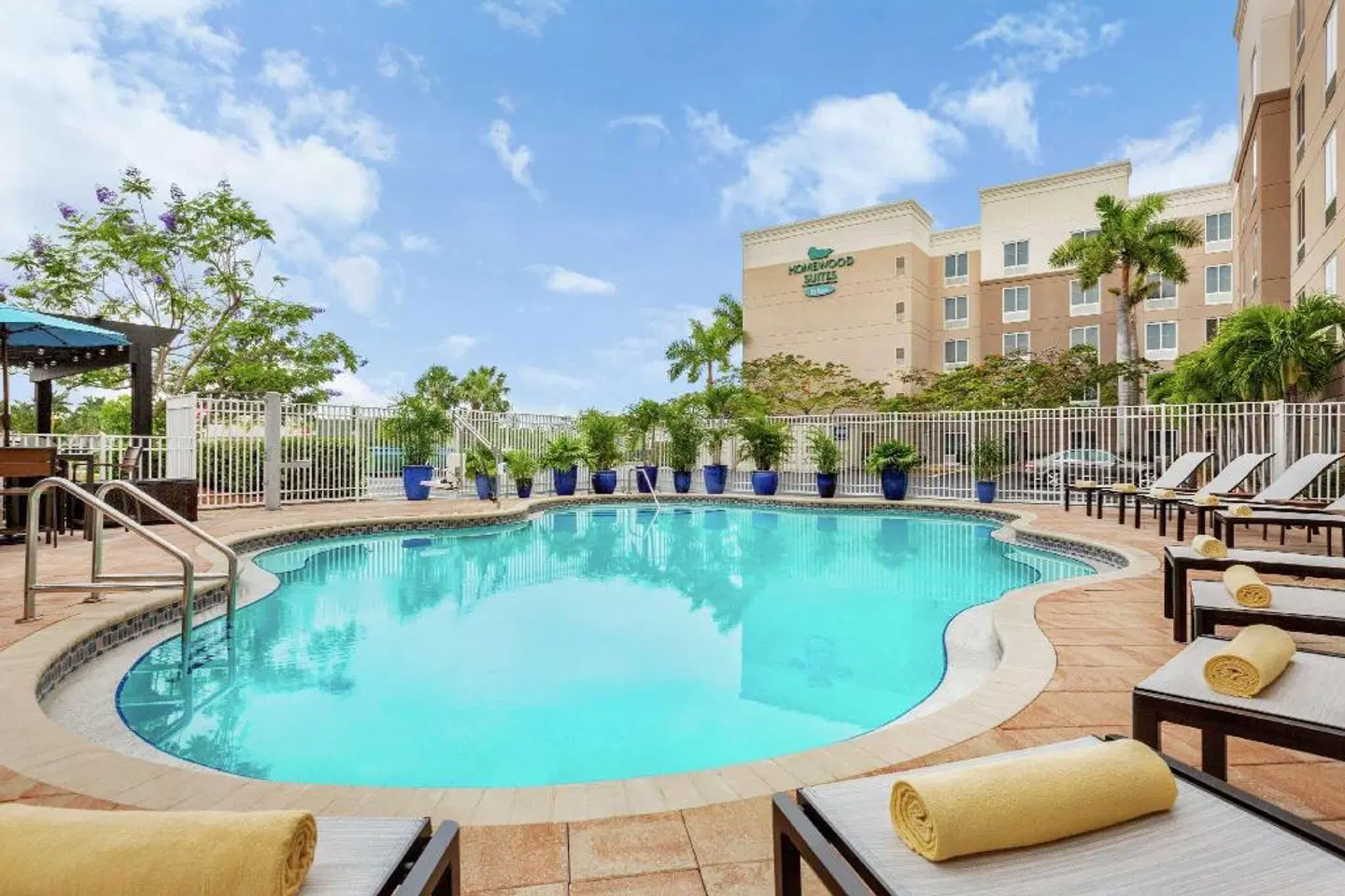 Homewood Suites by Hilton Fort Myers Airport/FGCU OUTDOOR_POOL