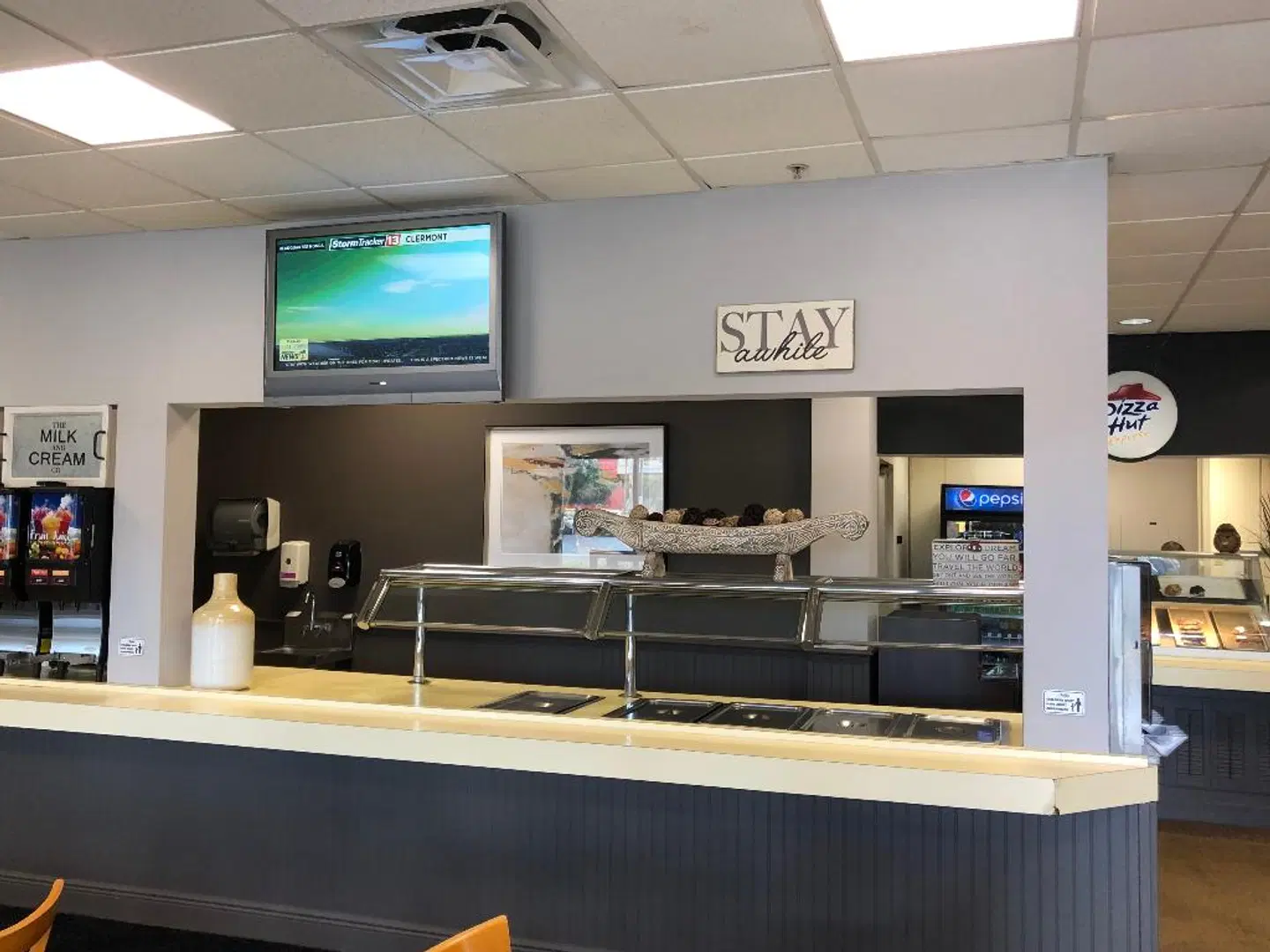 The Enclave Hotel & Suites LOUNGE_LOBBY