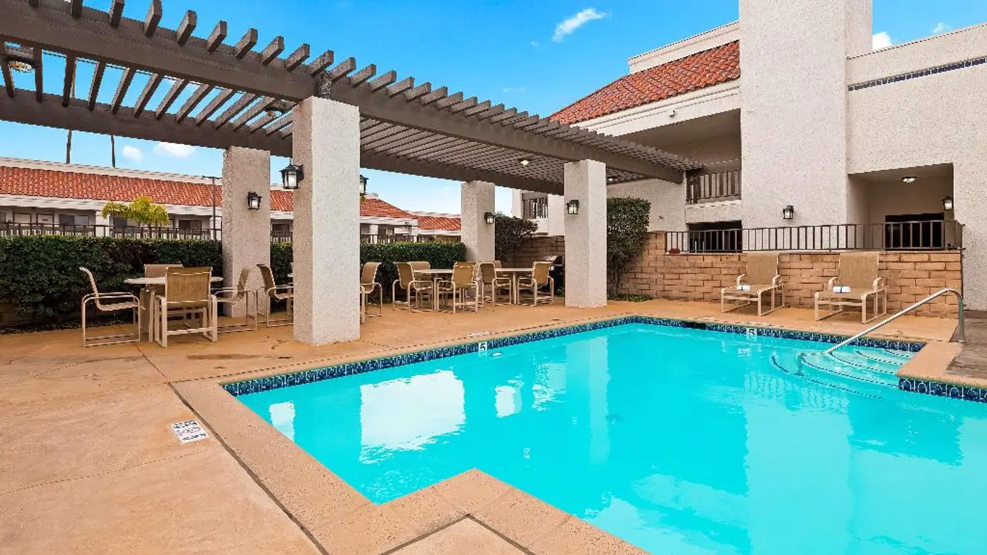 Best Western Plus Big America OUTDOOR_POOL