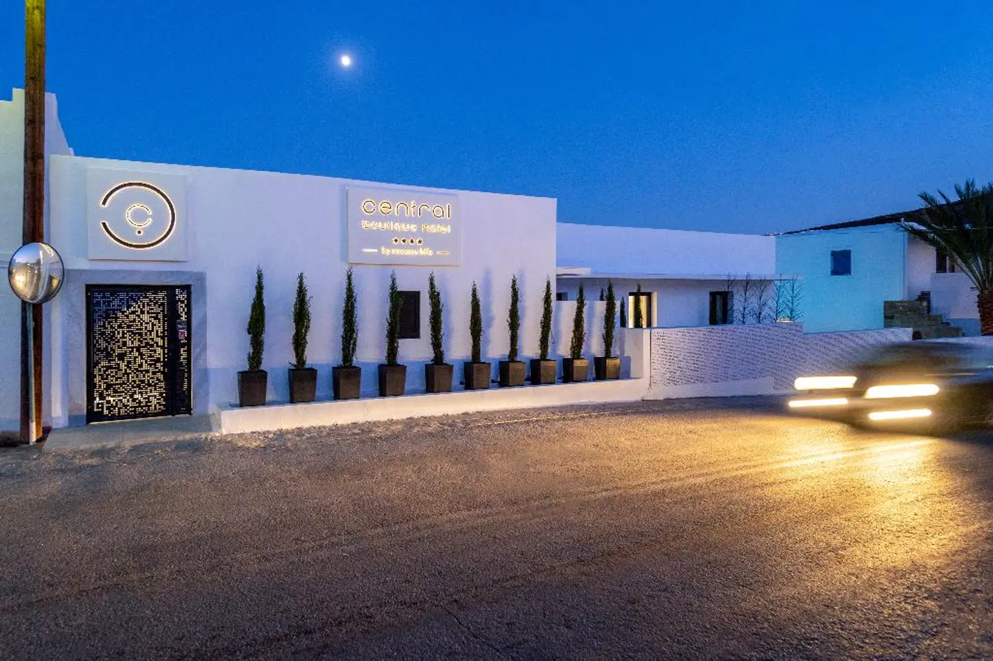 Central Boutique Hotel by Naoussa Hills EXTERIOR