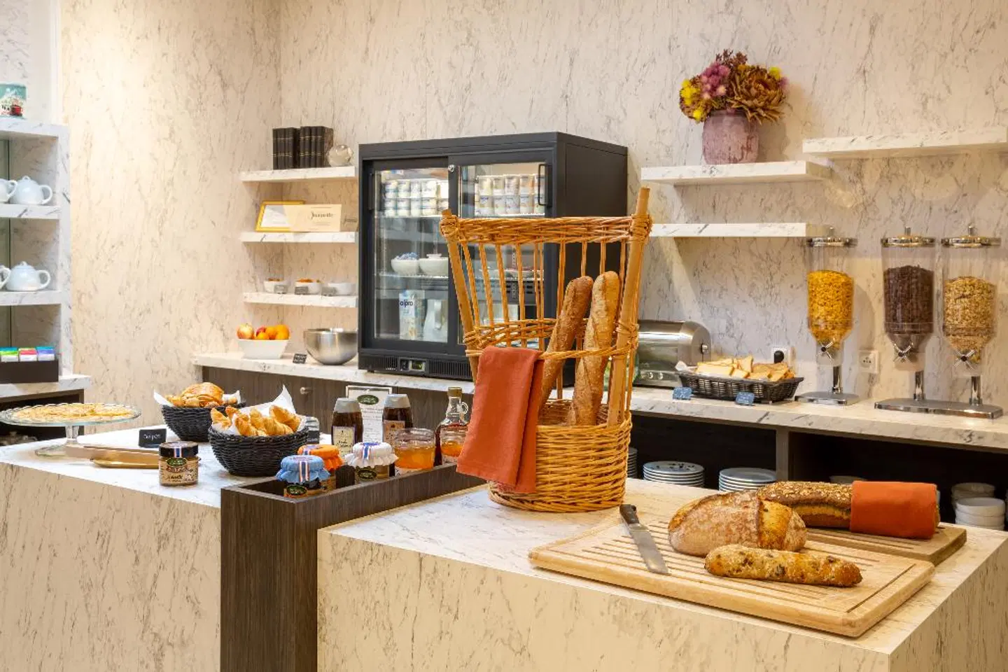 Best Western Royal Hôtel ROOM_EXAMPLE