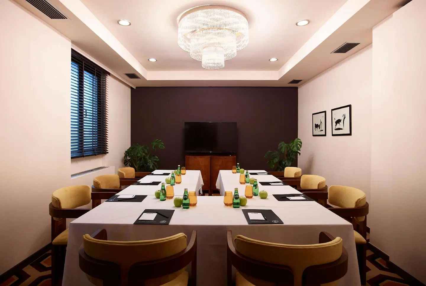 Brown Acropol by Brown Hotels Konferenz