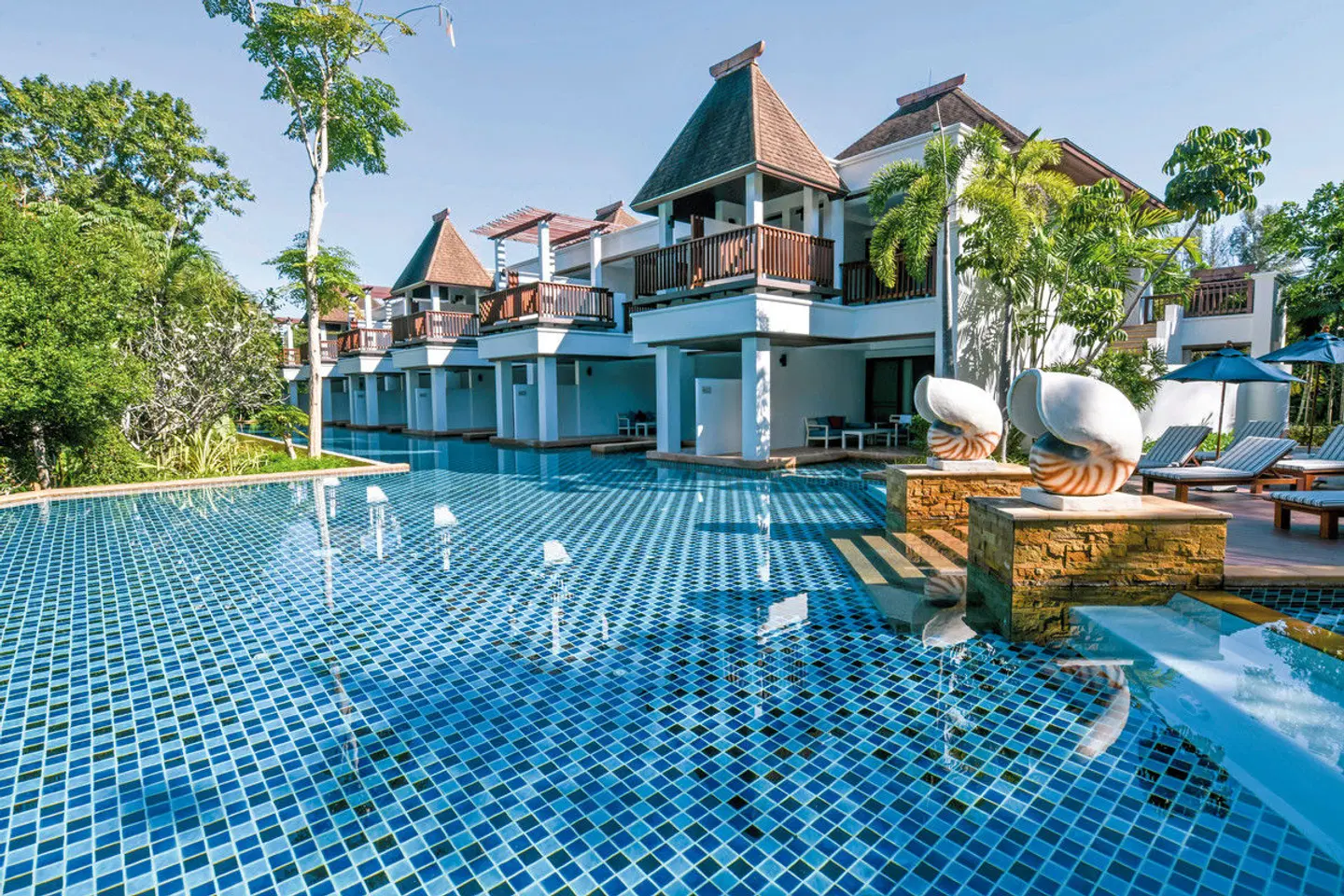 AVANI+ Koh Lanta Krabi Resort OUTDOOR_POOL