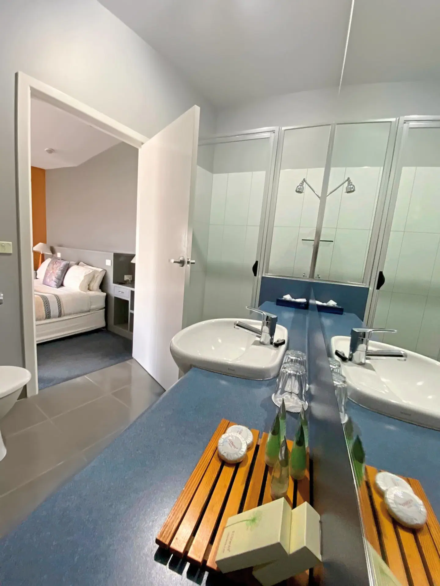 Waves Port Campbell Badezimmer