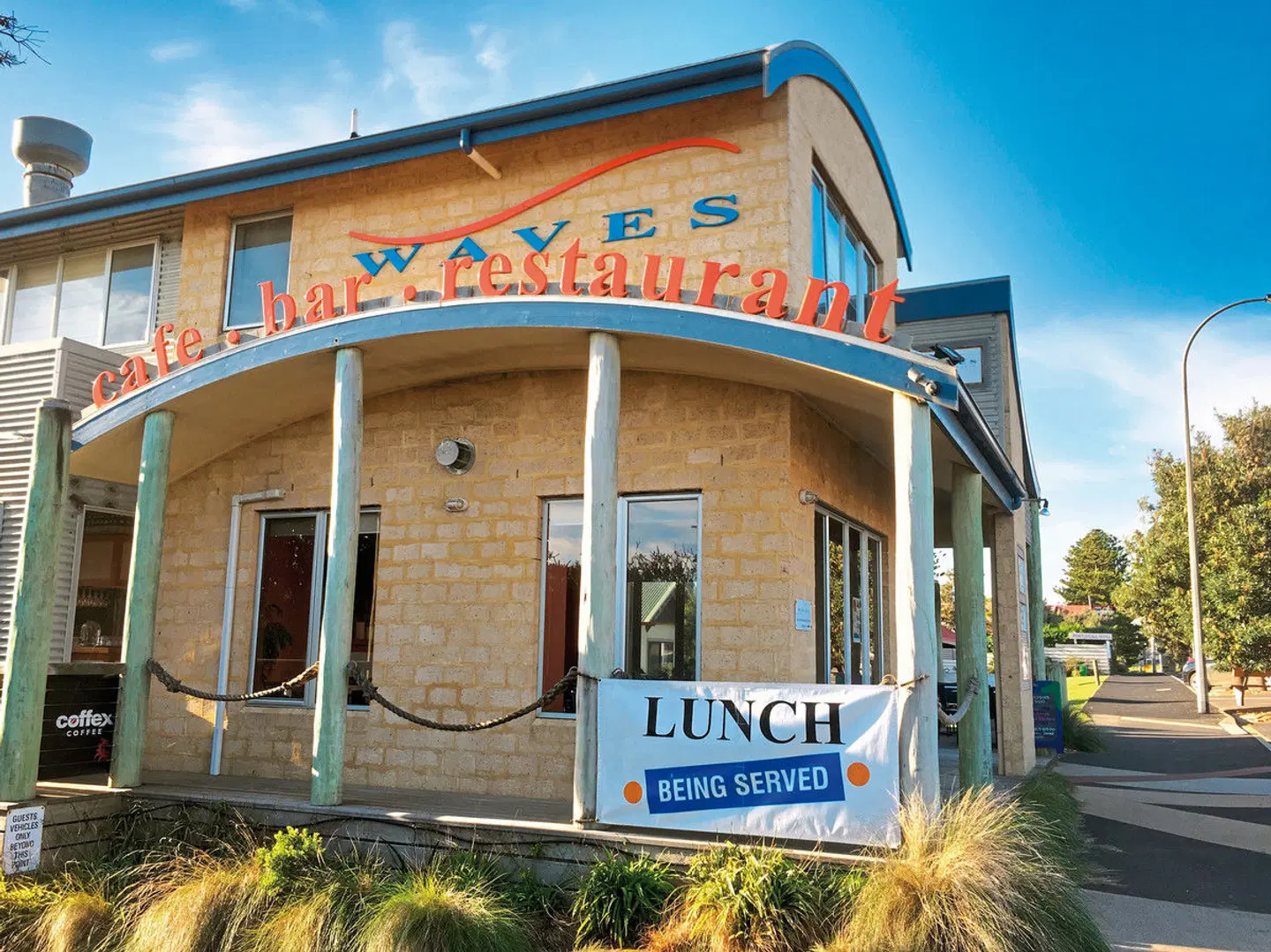 Waves Port Campbell EXTERIOR