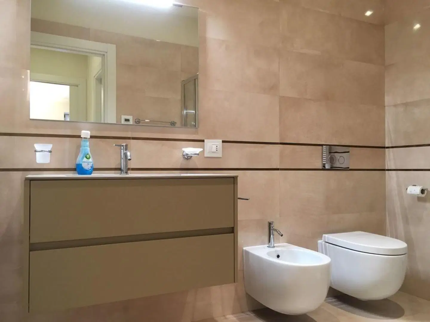 Truly Verona Badezimmer