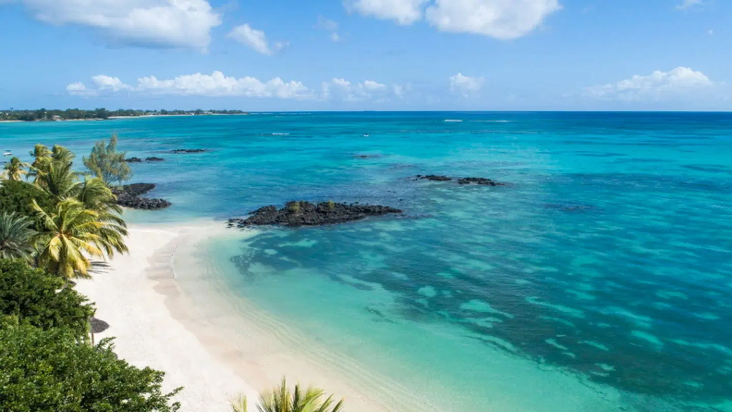 LUX* Grand Baie BEACH