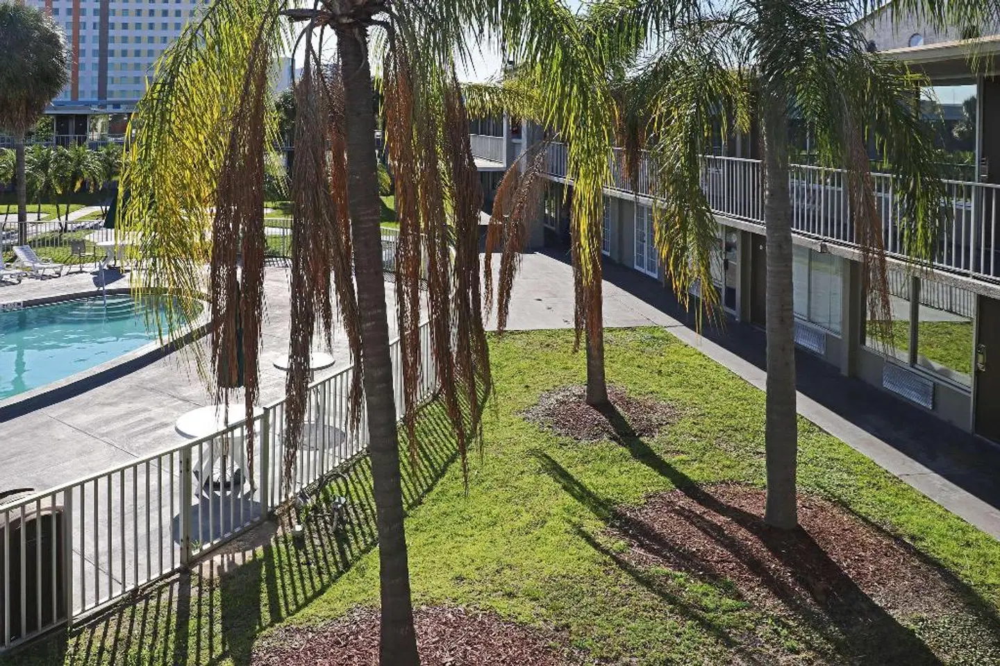 Howard Johnson by Wyndham Orlando/International Drive Terrasse