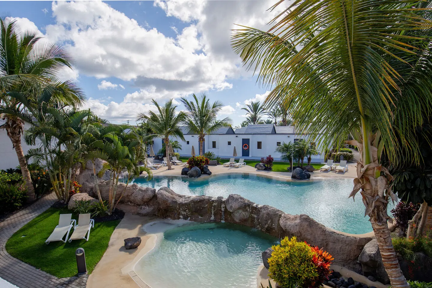 R2 Romantic Fantasia Dreams - Adults only OUTDOOR_POOL