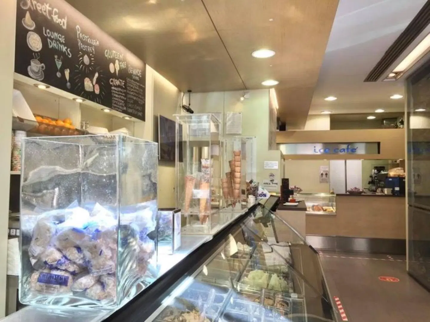 B&B Stesicoro Hallenbad