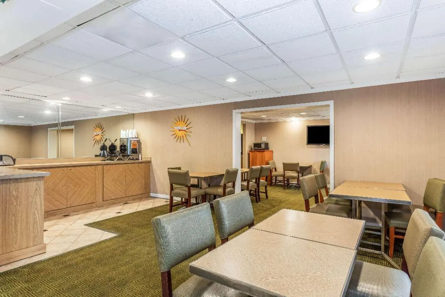 La Quinta Inn & Suites by Wyndham Orlando South LOUNGE_LOBBY