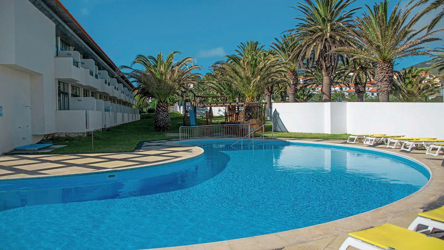 Torre Praia OUTDOOR_POOL