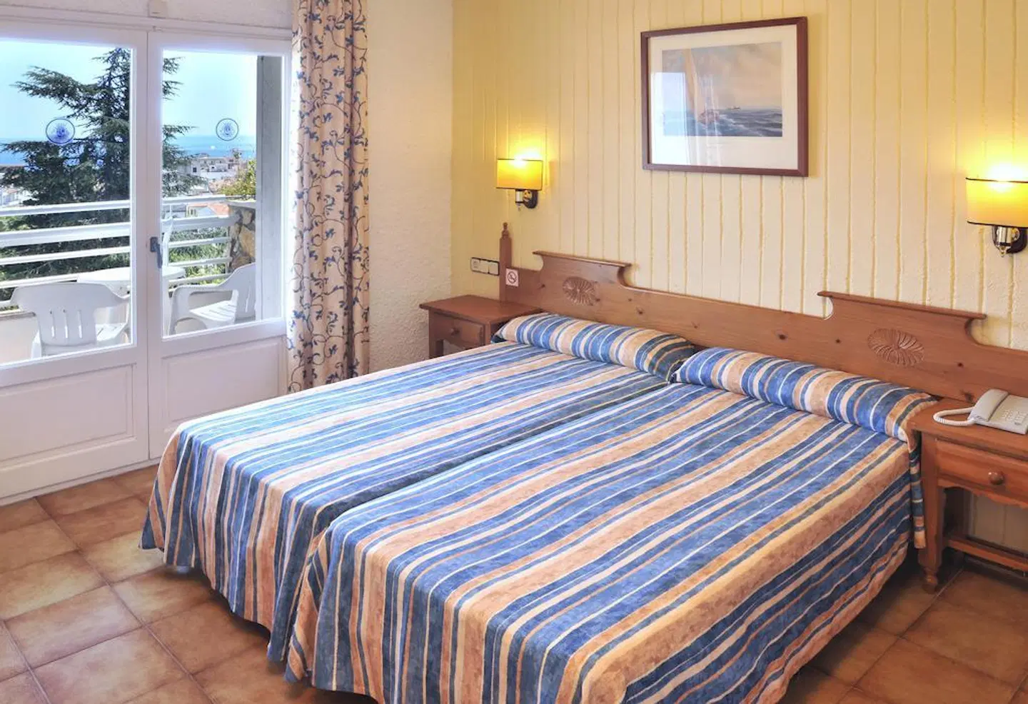 GHT Neptuno ROOM_EXAMPLE