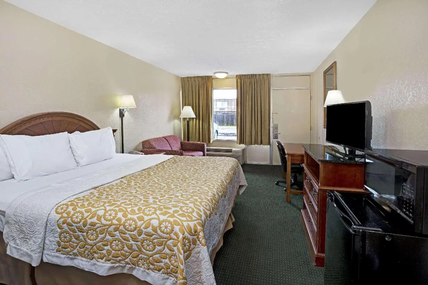 Days Inn by Wyndham St. Augustine West ROOM_EXAMPLE