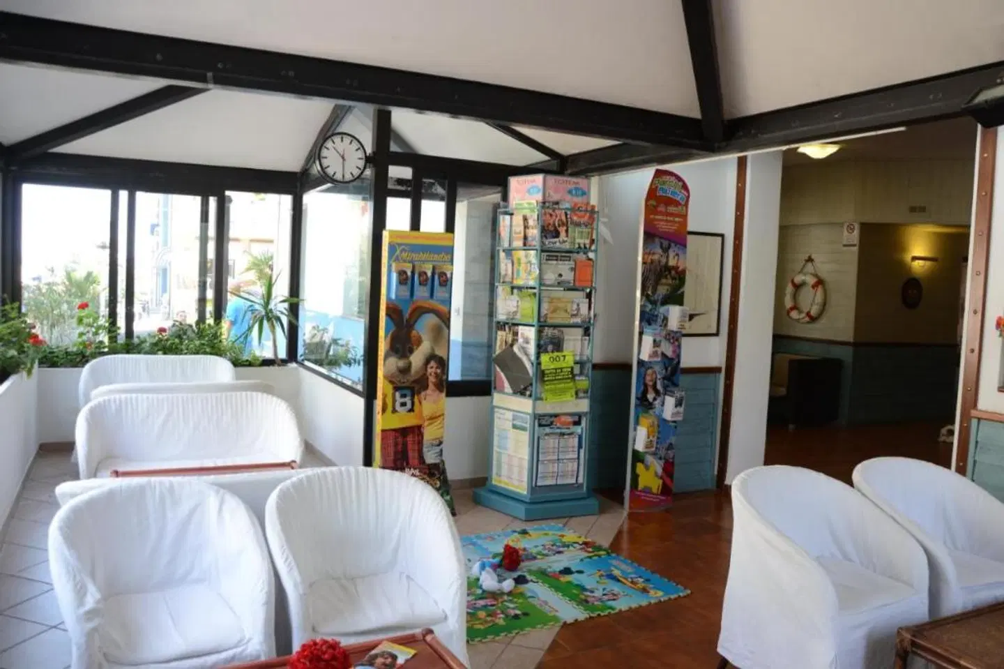 Diamond LOUNGE_LOBBY