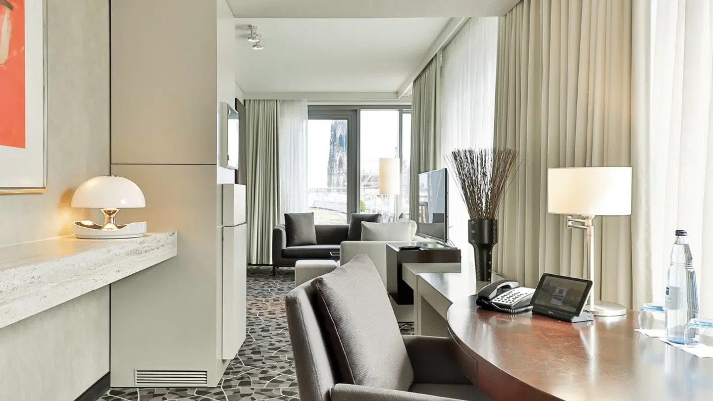 Dorint Hotel am Heumarkt Köln ROOM_EXAMPLE