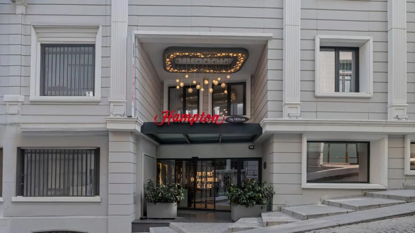 Hampton by Hilton Istanbul Sirkeci EXTERIOR