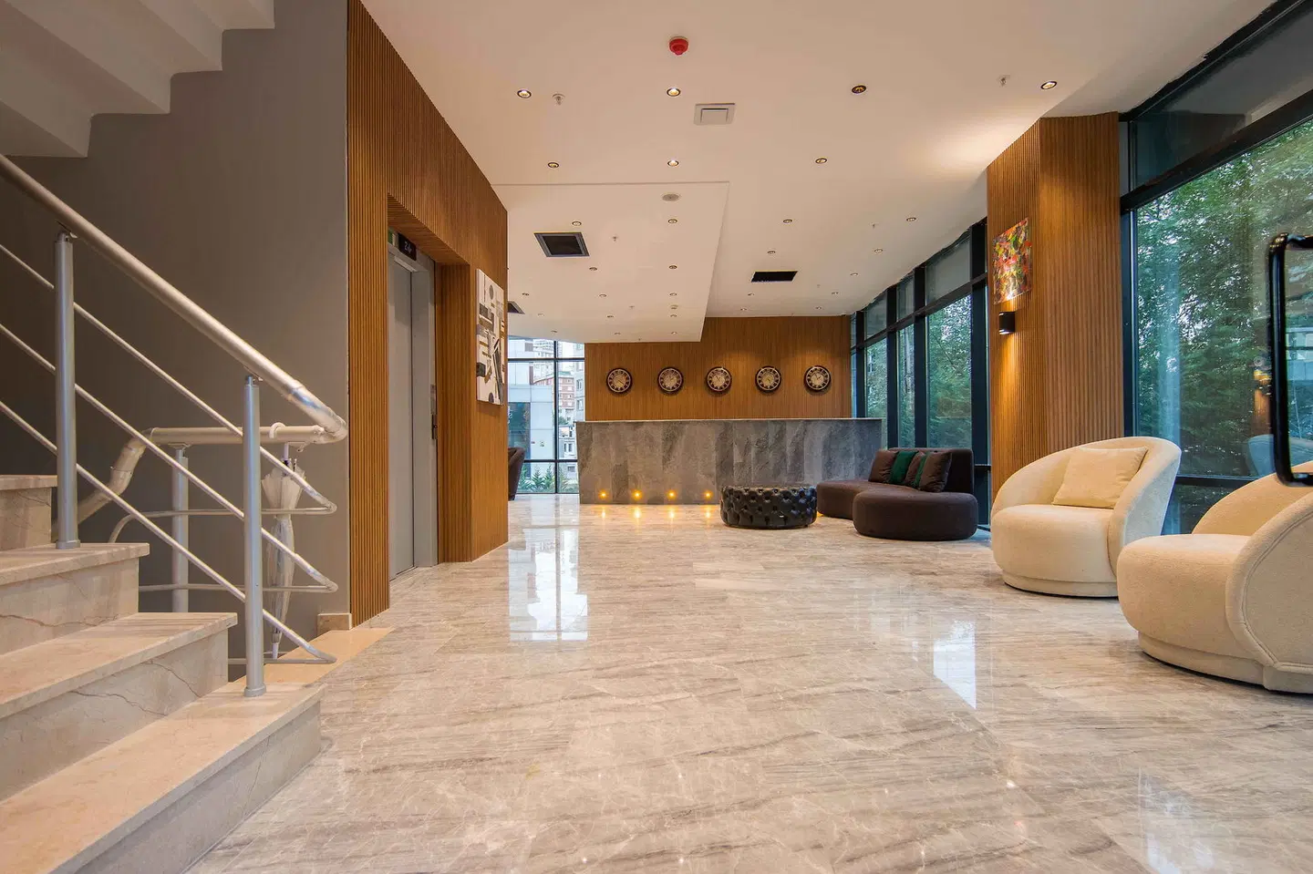 Sherlock Homes Hotels LOUNGE_LOBBY