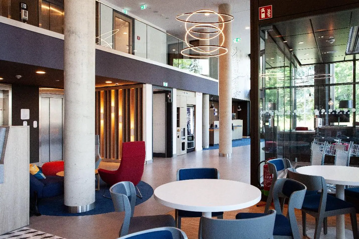 Holiday Inn Express & Suites Monheim Am Rhein, an IHG Hotel LOUNGE_LOBBY