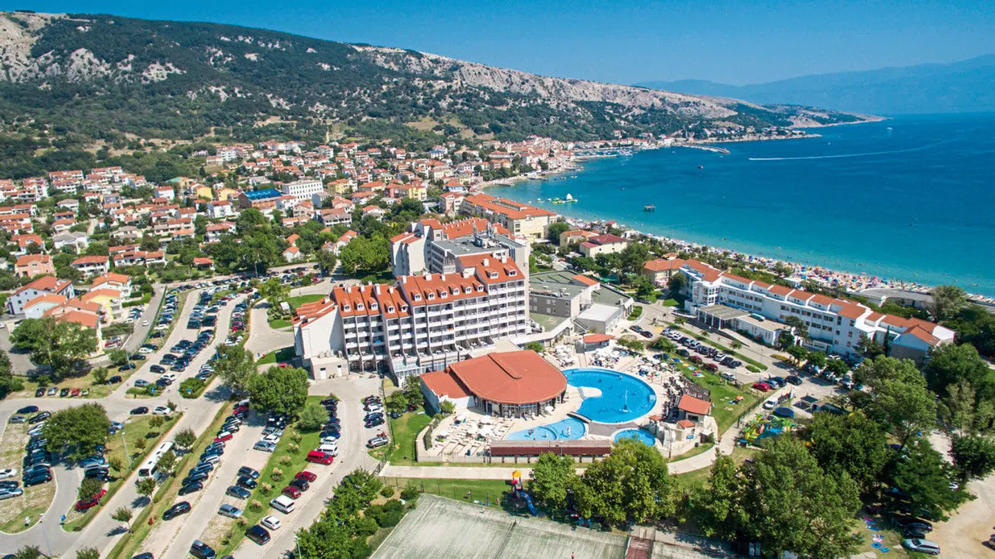 Sunny Baska Hotel by Valamar (ex. Corinthia) EXTERIOR