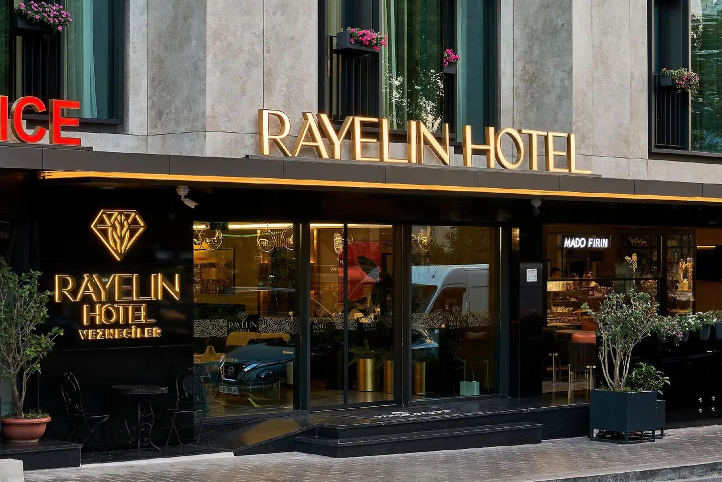Rayelin Hotel Old City EXTERIOR