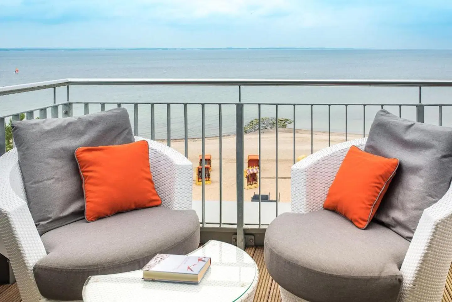 Strandhotel Luv Terrasse