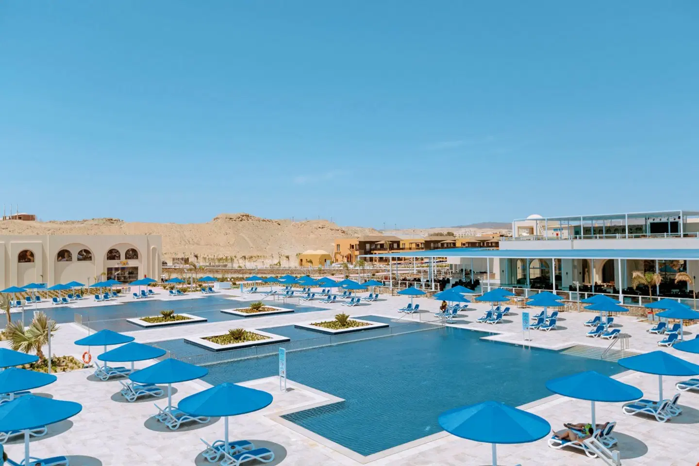 Pickalbatros Portofino Villaggio Resort OUTDOOR_POOL