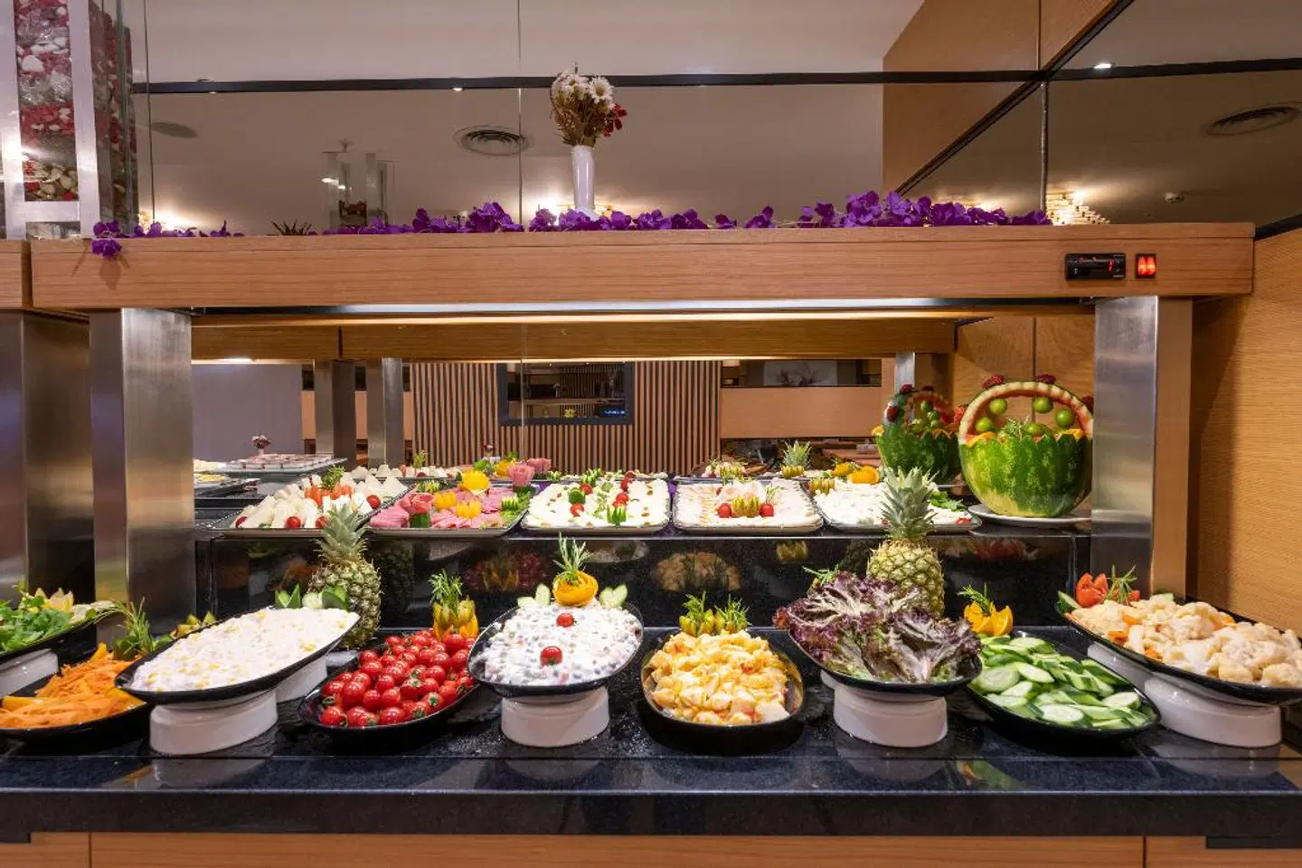 Freya Luxury Hotel Restaurant