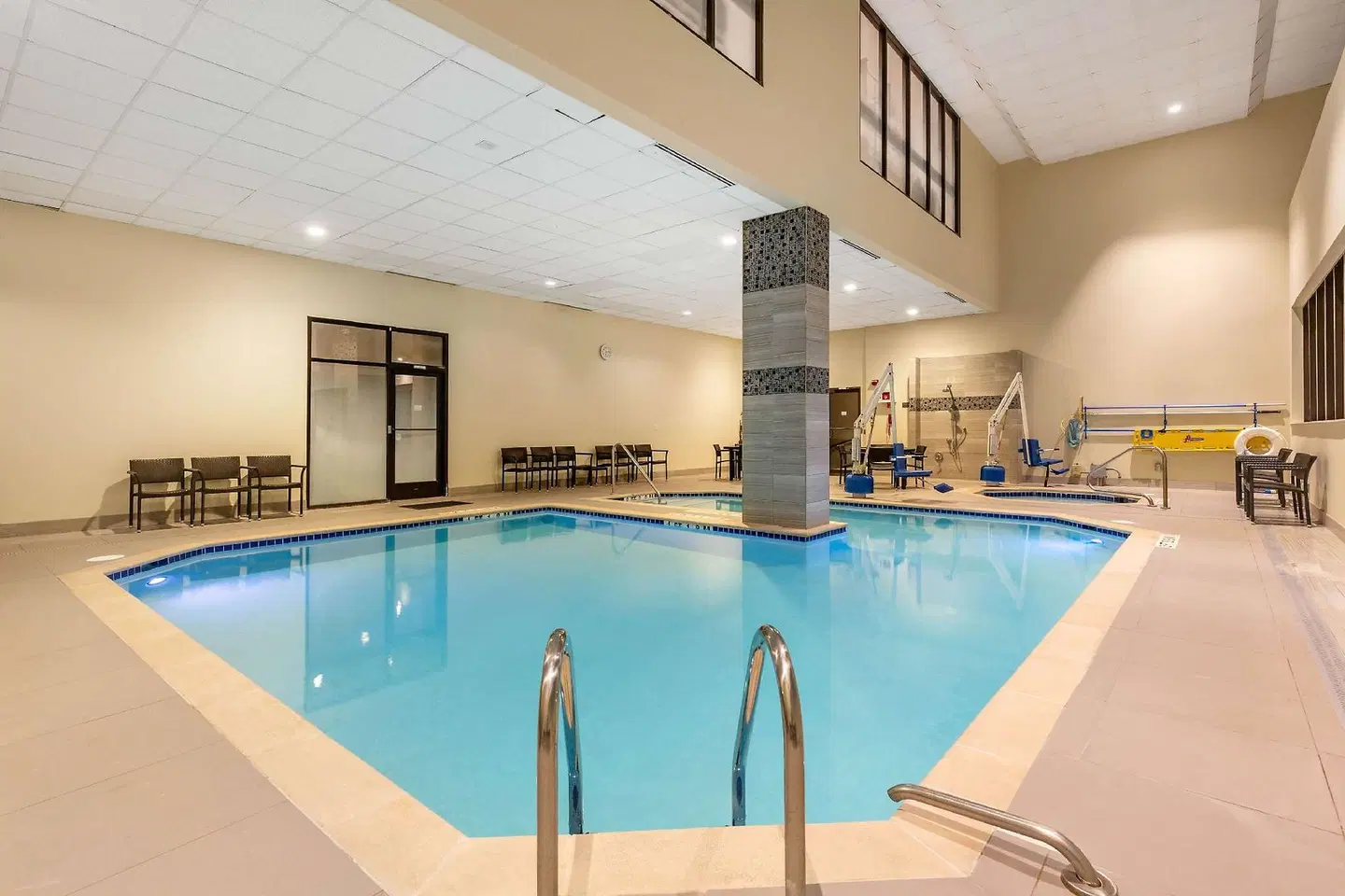 Hilton Club The District Washington D.C. Hallenbad