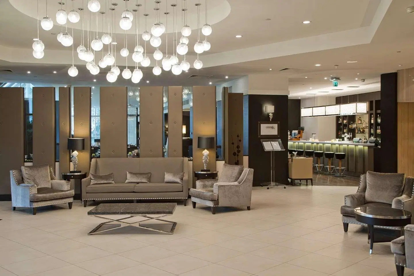 DoubleTree by Hilton Hotel Luxembourg LOUNGE_LOBBY